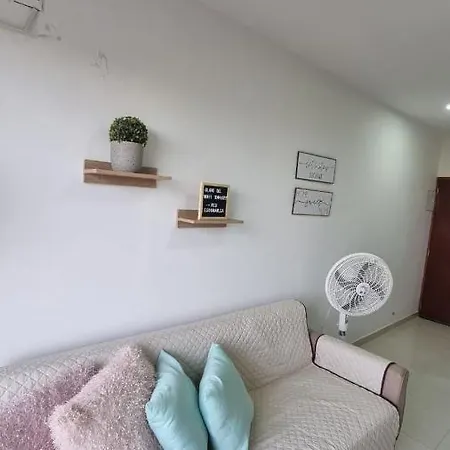 Acogedor Y Detallado Piso 2 Apartment